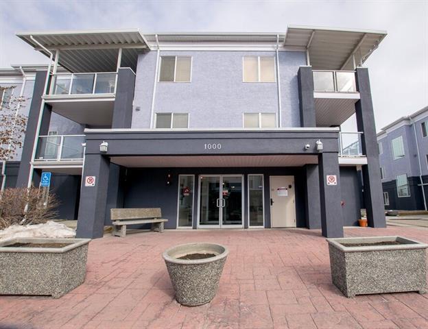 2280 68 Street - Photo 1