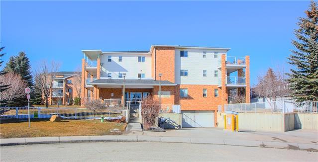165 Manora Place - Photo 1