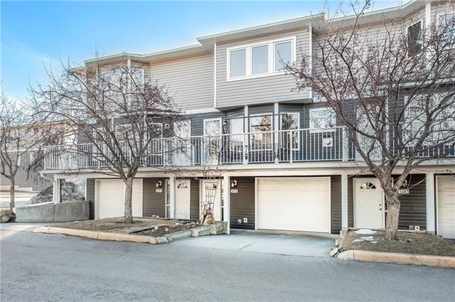 592 Regal Park - Photo 1