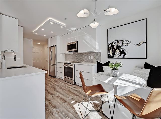 2212 34 Avenue - Photo 1