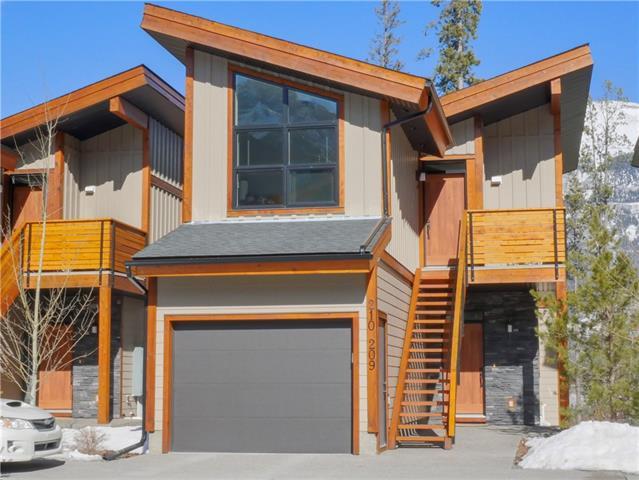 210 Riva Heights - Photo 1
