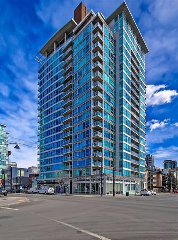 188 15 Avenue - Photo 1