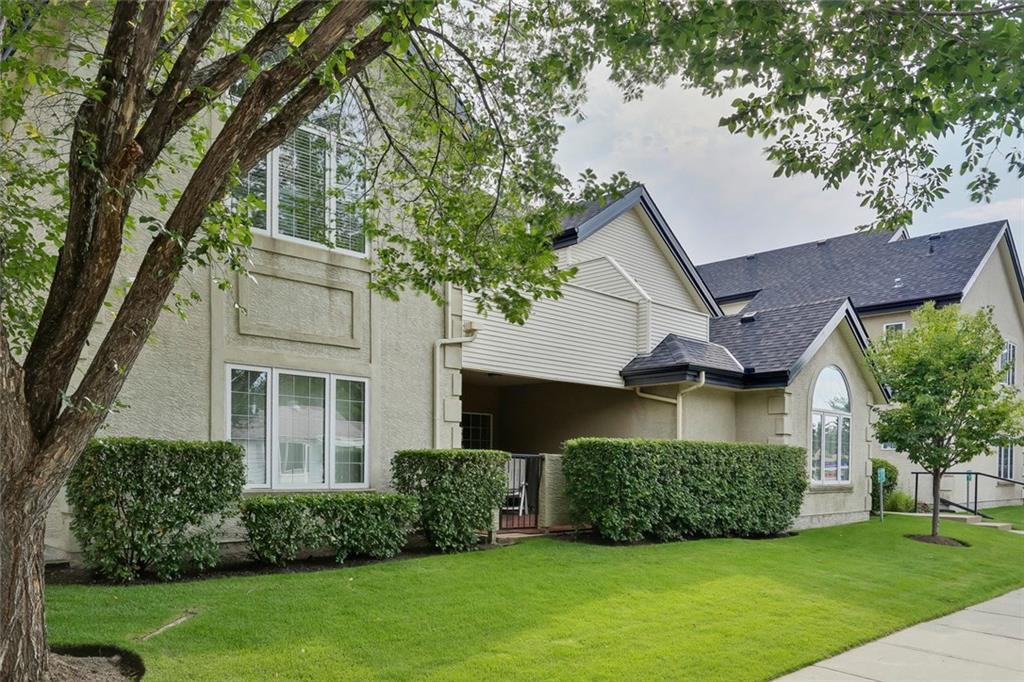 415 32 Avenue - Photo 1
