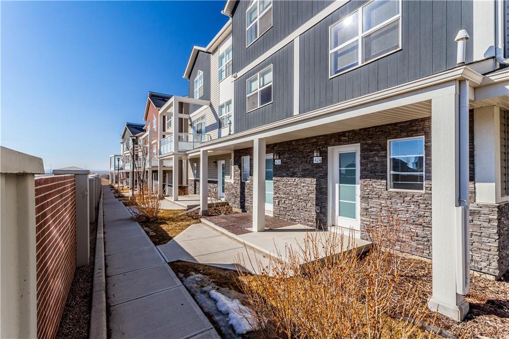 424 Redstone View - Photo 1