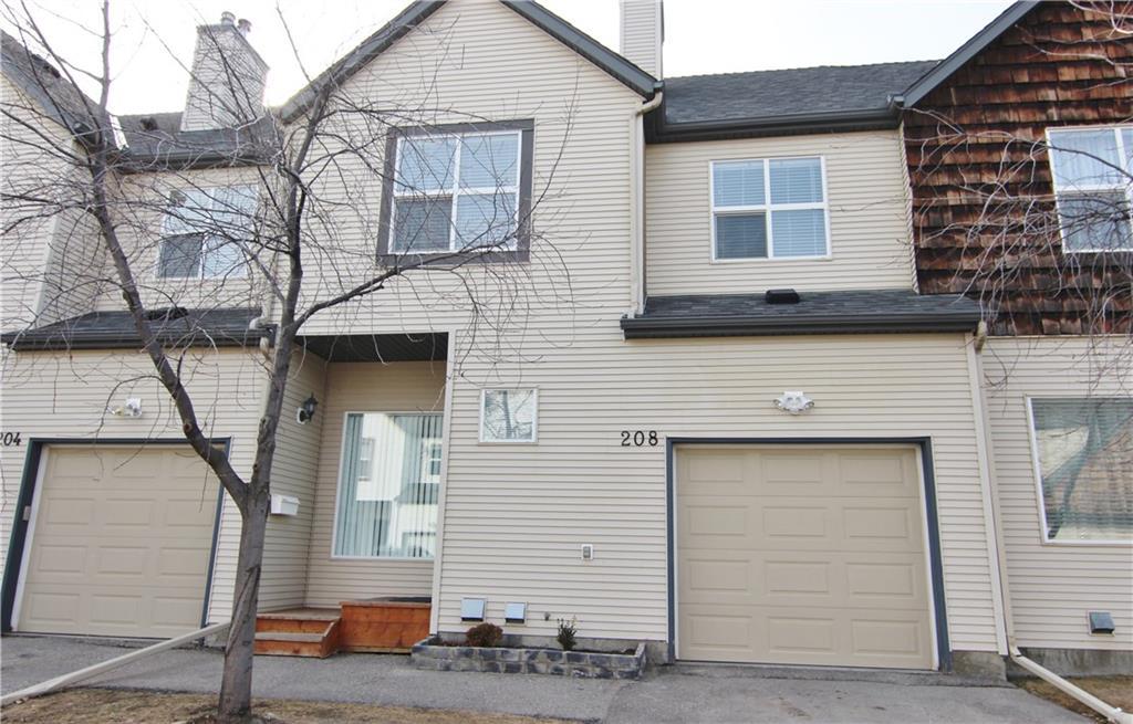 208 Bridlewood View - Photo 1