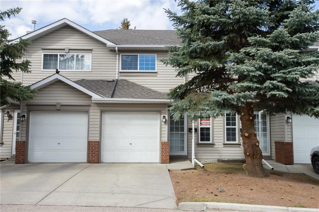 4 Millrise Green - Photo 1