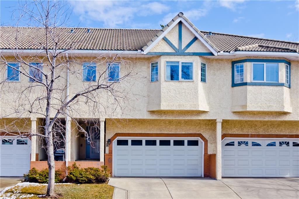 38 Richelieu Court - Photo 1