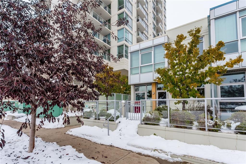 99 Spruce Place - Photo 1