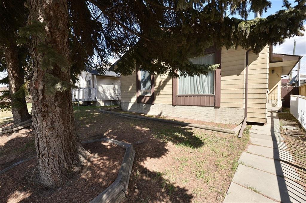 852 Marlborough Way - Photo 1