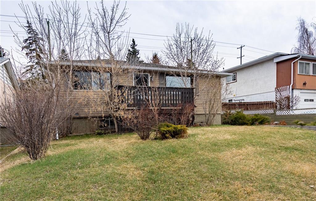 4616 22 Avenue - Photo 1