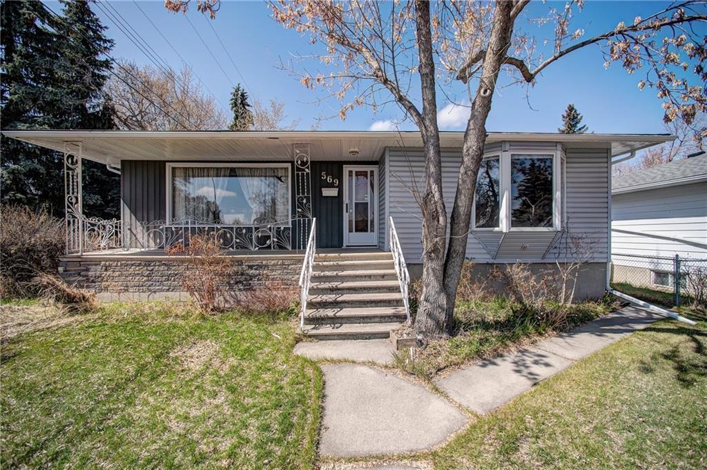 569 Northmount Drive - Photo 1
