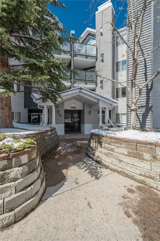 10 Sierra Morena Mews Mews - Photo 1