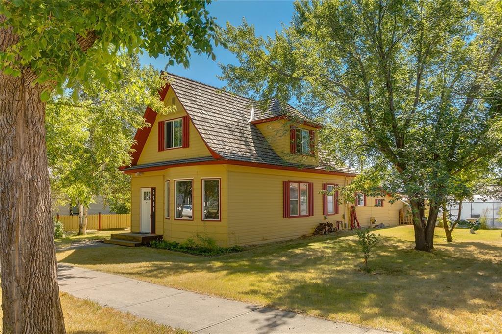 2211 19 Street - Photo 1