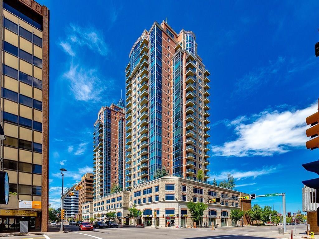 910 5 Avenue - Photo 1