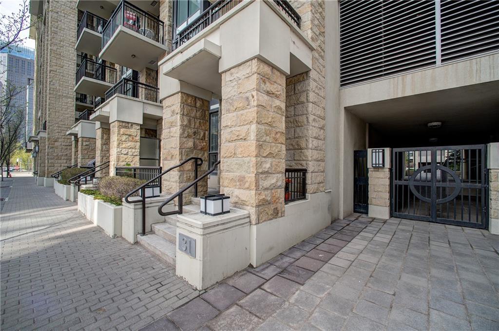 31 Waterfront Mews - Photo 1