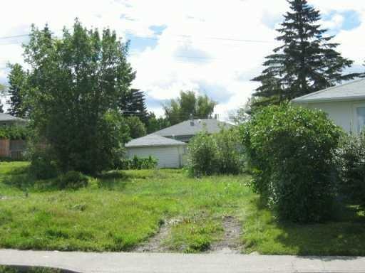 2223 27 Avenue - Photo 1