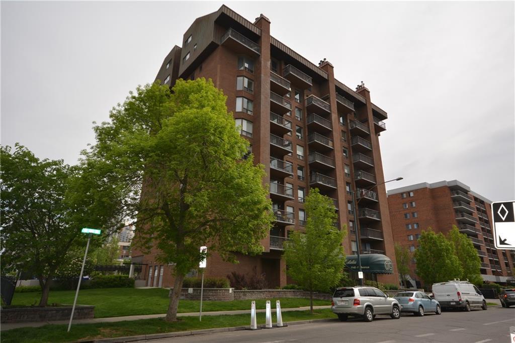 1140 15 Avenue - Photo 1