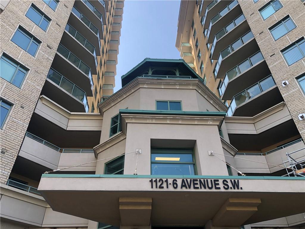 1121 6 Avenue - Photo 1