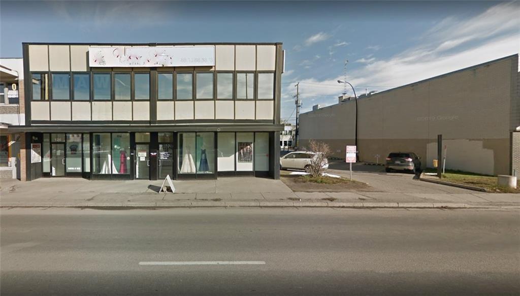 126 16 Avenue - Photo 1