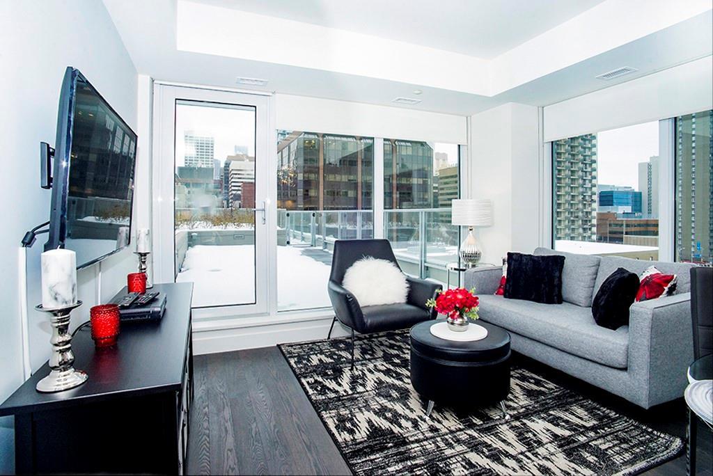 1025 5 Avenue - Photo 1