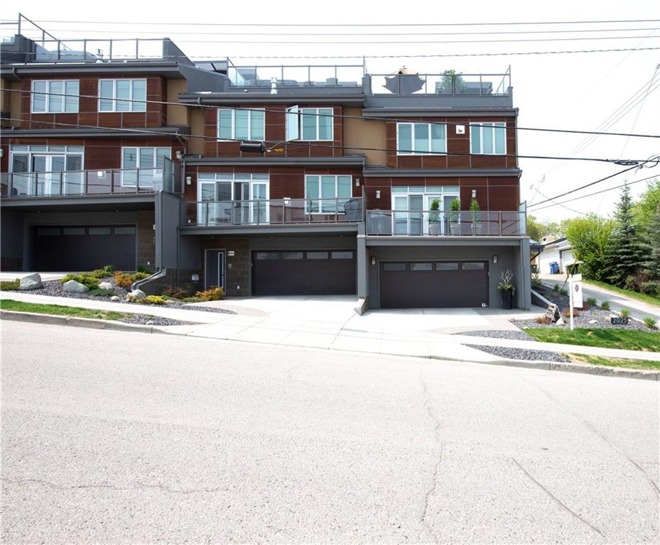 2925 17 Street - Photo 1