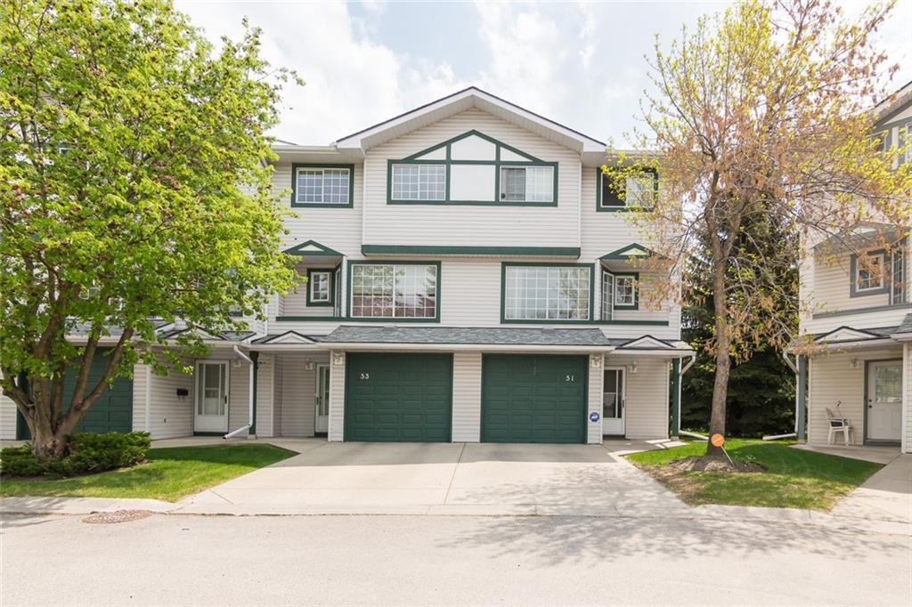 51 Kingsland Villa(S) - Photo 1
