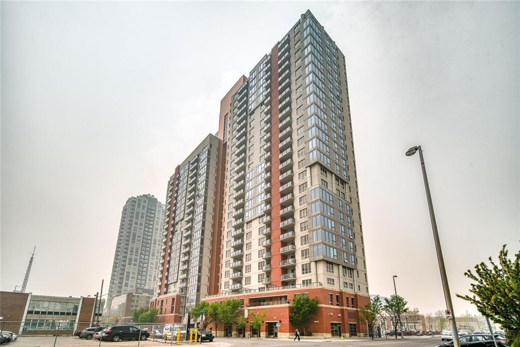 1053 10 Street - Photo 1