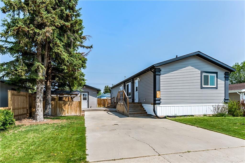 410 56 Avenue - Photo 1