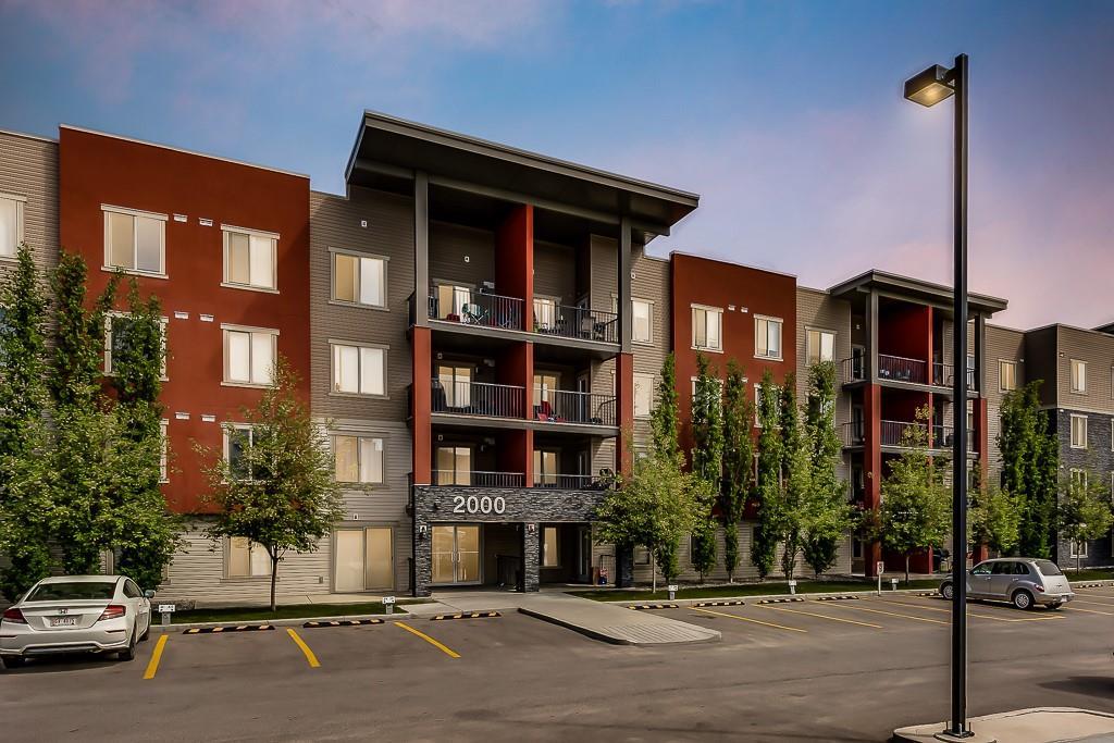 403 Mackenzie Way - Photo 1