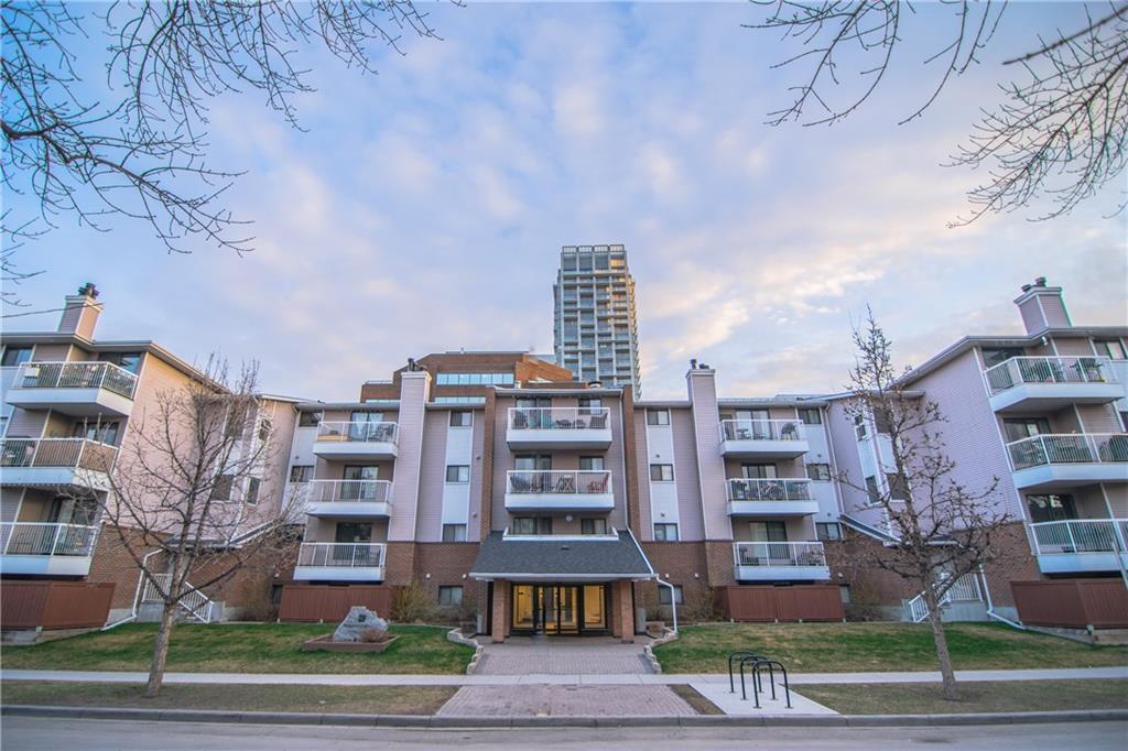 930 18 Avenue - Photo 1