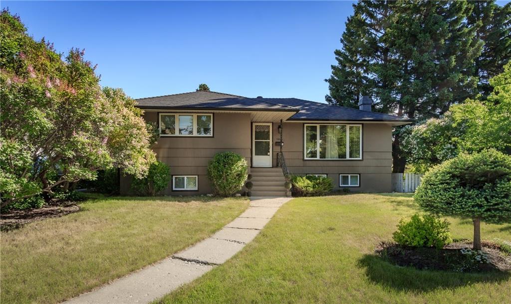 5040 2 Street - Photo 1