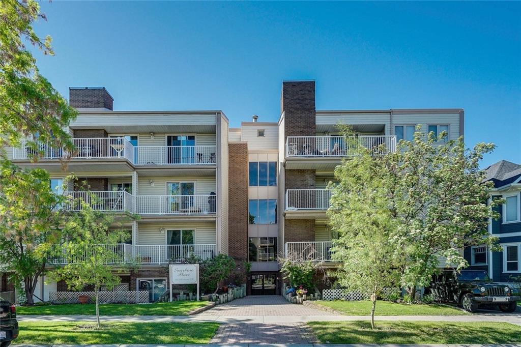1625 14 Avenue - Photo 1