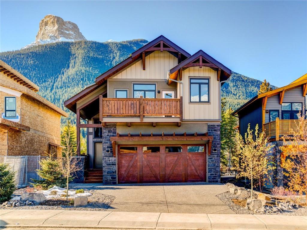 421 Stewart Creek Close - Photo 1