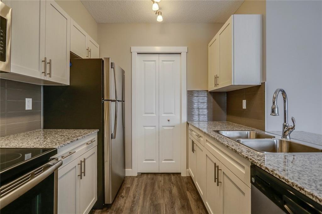 10 Kincora Glen Park - Photo 1