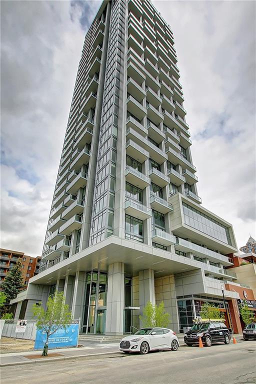 930 16 Avenue - Photo 1
