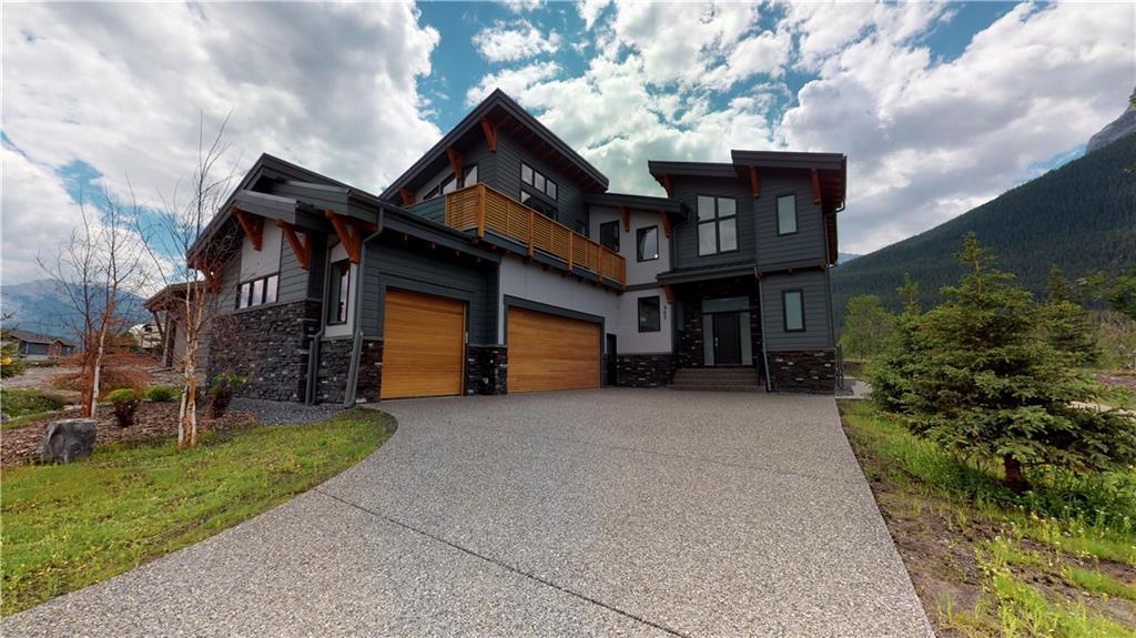 465 Stewart Creek Close - Photo 1