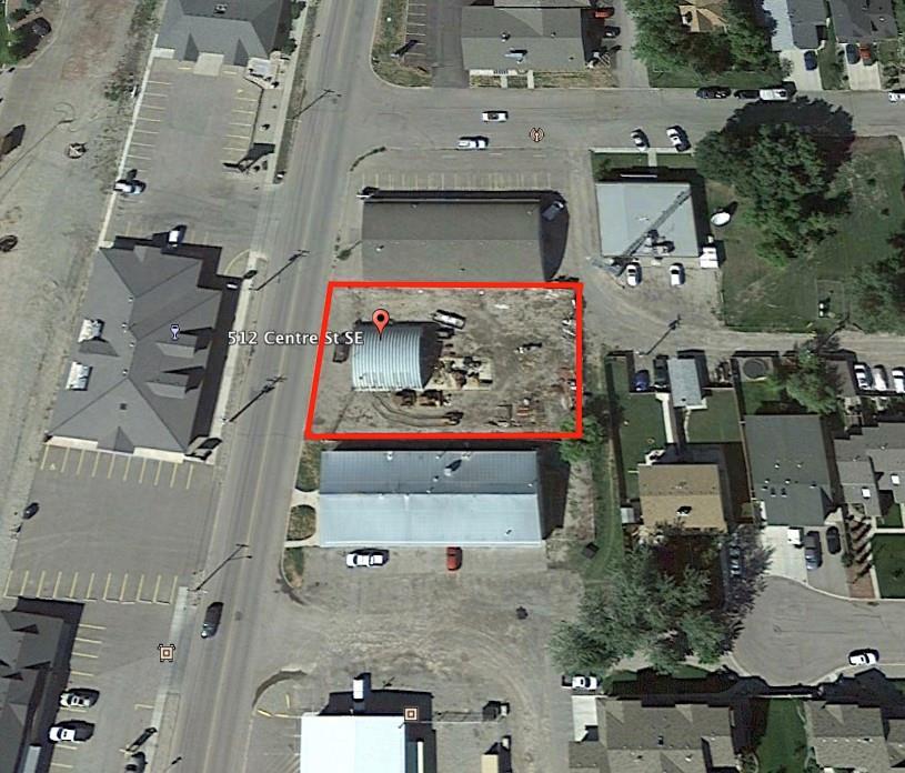 512 Centre Street - Photo 1