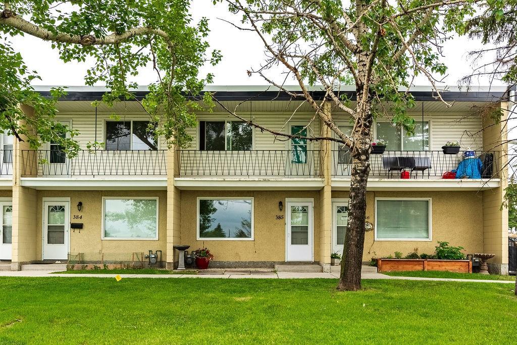 2211 19 Street - Photo 1