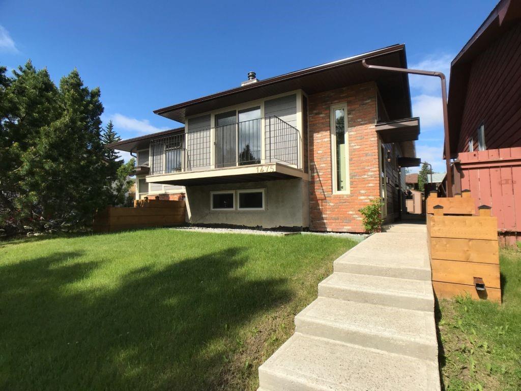 1475 Berkley Drive - Photo 1