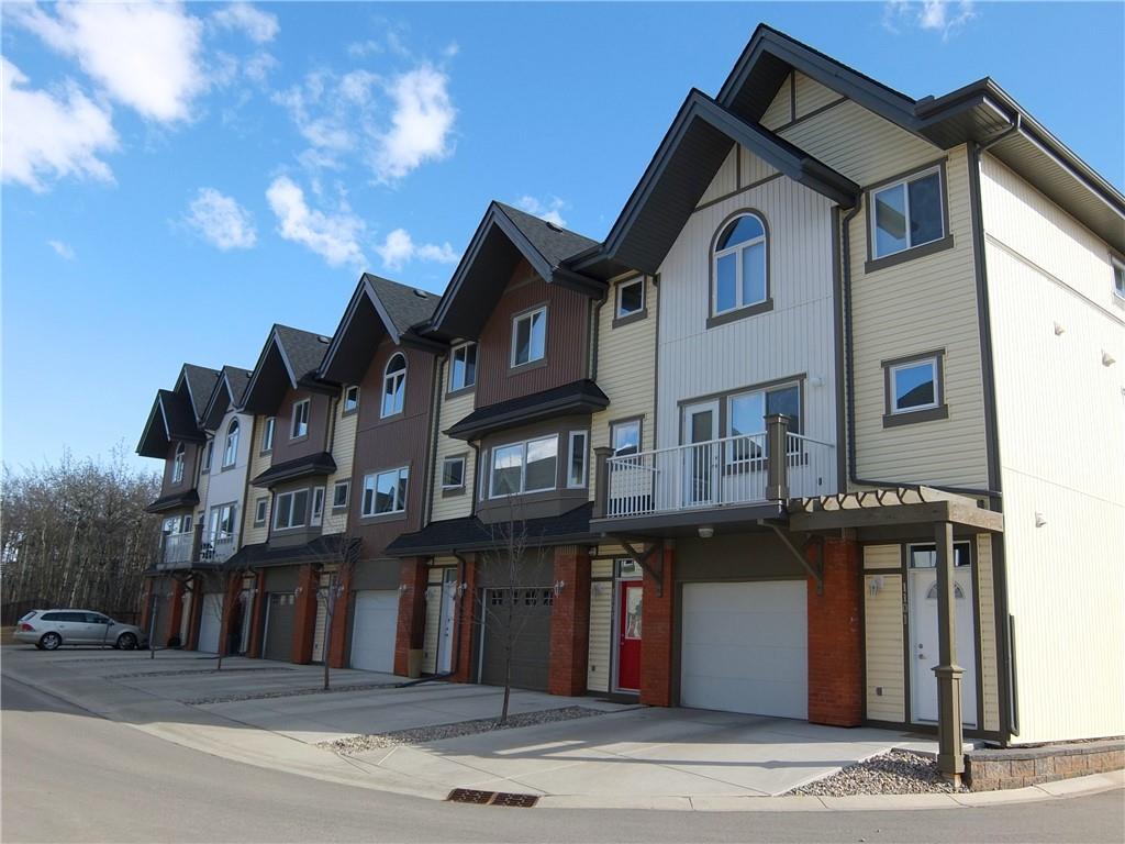 1105 Wentworth Villa(S) - Photo 1