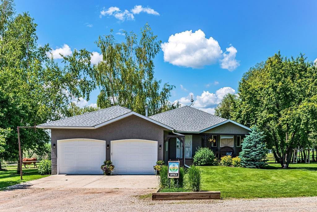 234051 Range Road 243 - Photo 1