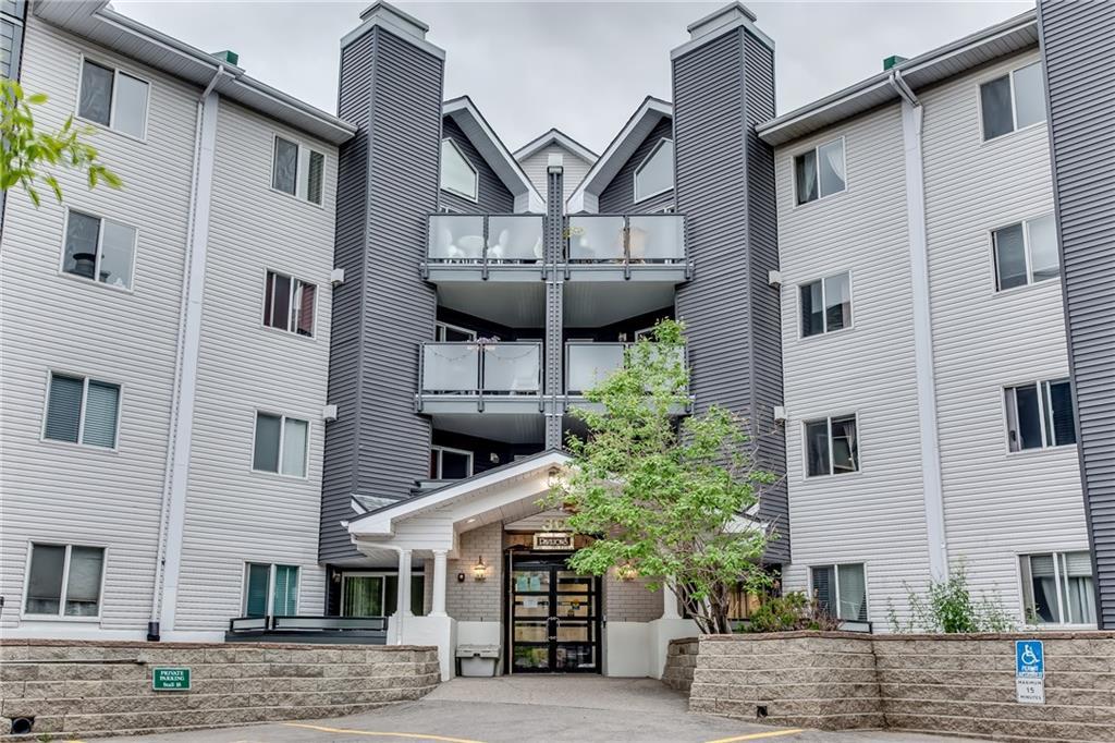 30 Sierra Morena Mews - Photo 1