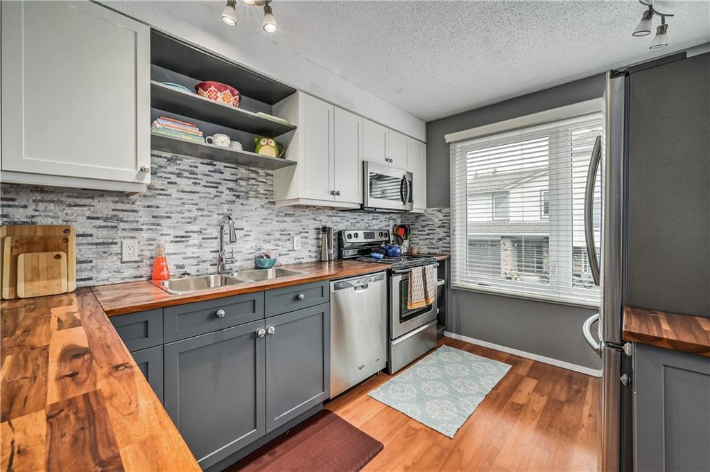 210 Coachway Lane - Photo 1