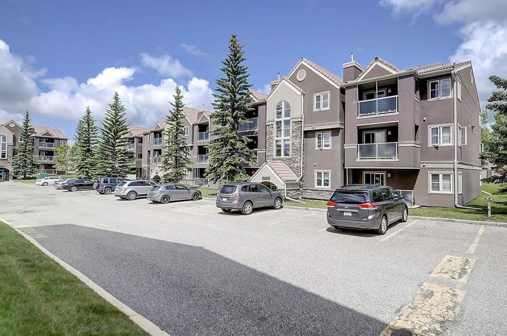 2613 Edenwold Heights - Photo 1