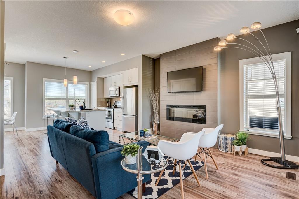 32 Horseshoe Crescent - Photo 1