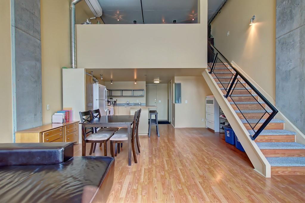 535 8 Avenue - Photo 1