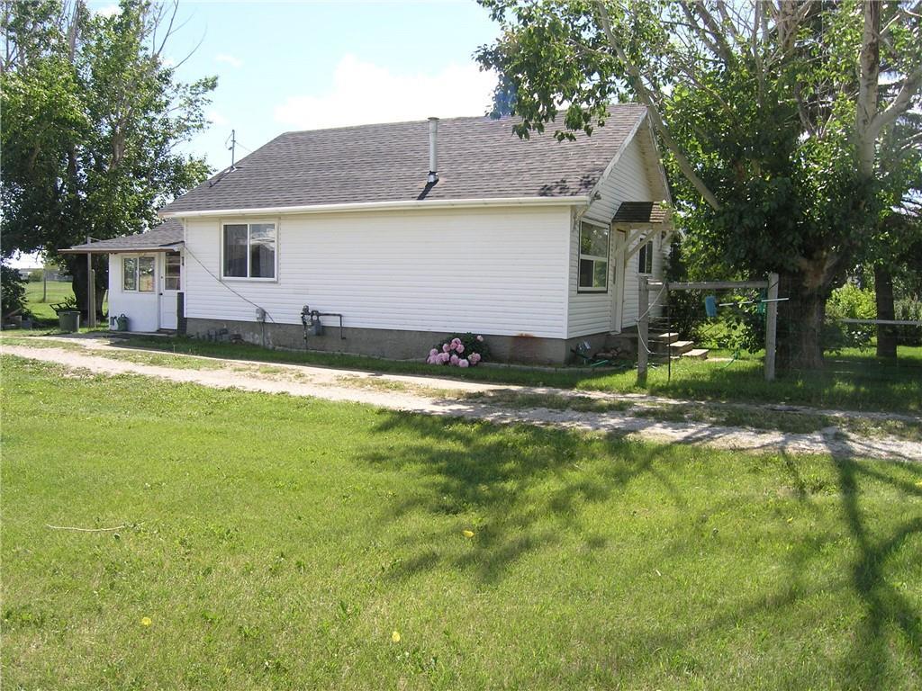 317 Railway Avenue - Photo 1