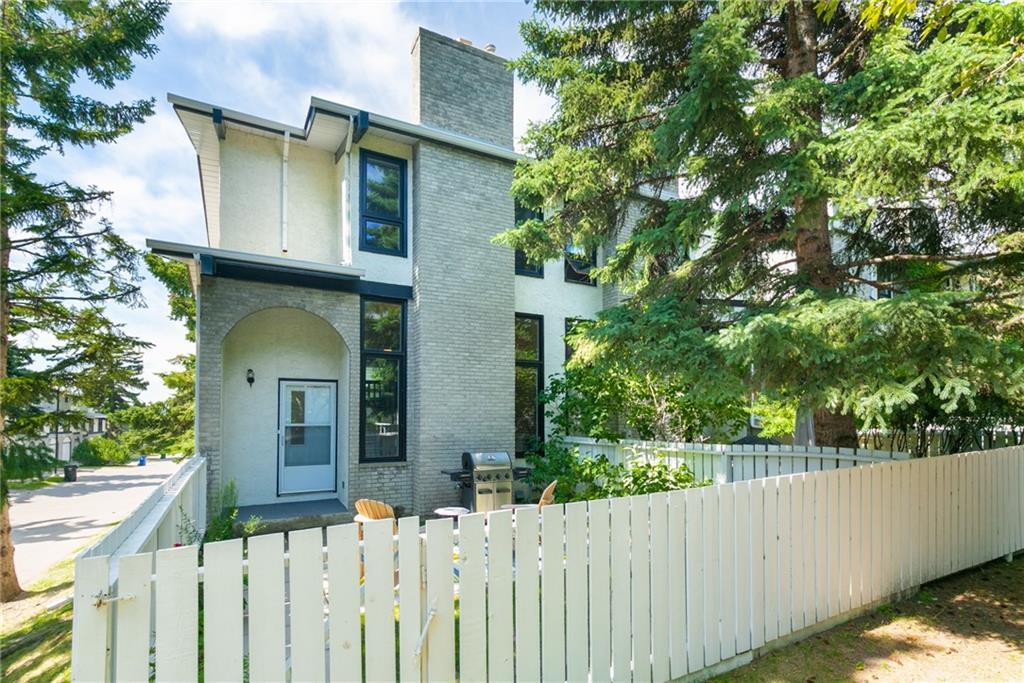 5400 Dalhousie Drive - Photo 1