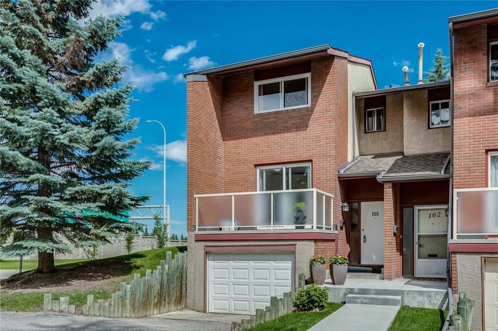 1305 Glenmore Trail - Photo 1