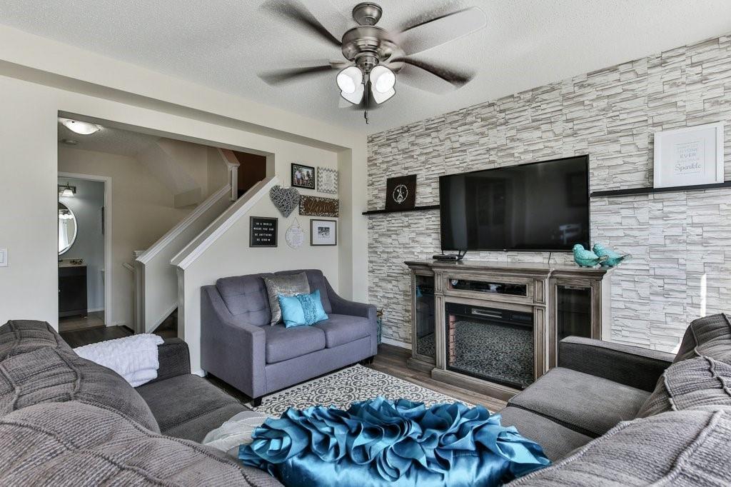 159 Windstone Crescent - Photo 1